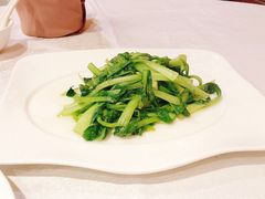 -梅龙镇酒家(南京西路总店)