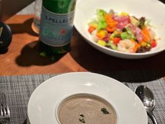 -MONICH牛排融合餐厅(和义大道购物中心店)