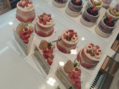 -山与蓝·轻糖鲜果蛋糕(勒泰店)