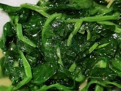 青炒豌豆尖-辣婆婆(航天桥店)