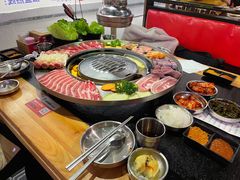 -哈哈碳都·牛肋条无限自助烤肉(宝龙店)