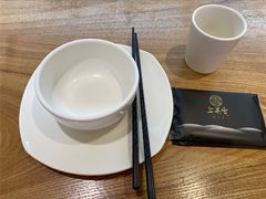 餐具摆设-上关雪東北菜(中房金谊店)
