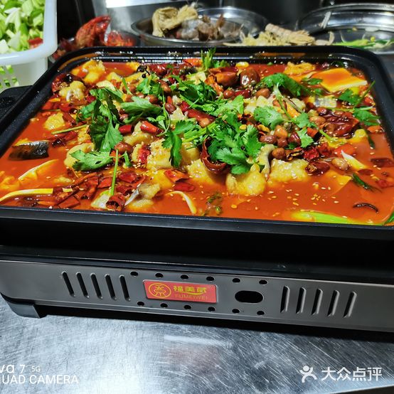 积鑫烧烤美食城
