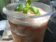 -莓园冰淇淋店