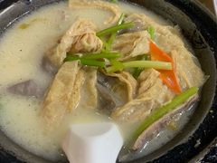 白果腐竹猪肚煲-老字号蛇口德记烧腊饭店·海鲜加工