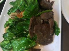 -东海岸人工湖美食村