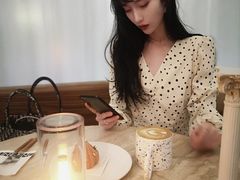 -玲婧胡同·生日蛋糕·餐厅(嘉里城店)