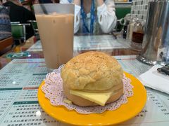 菠萝油-小龍鳳餐室(番禺路店)