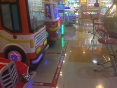 -汤姆熊欢乐世界(滨江店)