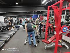 -坚果健身24小时工作室(定西路店)