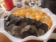 -菌海森林·非遗野生菌火锅(西山区滇池路摩根道店)