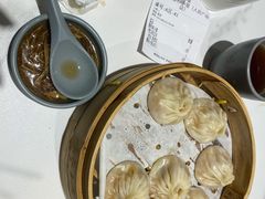 -馋三尺蟹粉小笼(人民广场店)