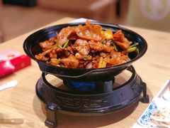 小炒黄牛肉-漫卷香烤鸭春饼