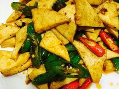 -胖太太四川麻辣排骨串(镇江路分店)