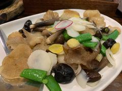竹耳炒黑鸡枞菌-临家闽南菜(翔安店)