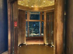 -翡翠36酒吧(浦东香格里拉店)