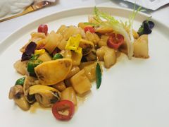 -老船夫婚宴婚庆会馆(延吉路店)