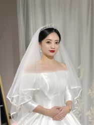 -艾米丽婚纱礼服