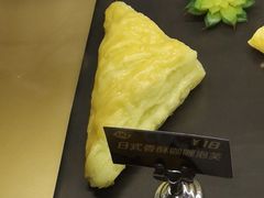 日式香酥咖喱泡芙-DQ·蛋糕·冰淇淋(苏州中心店)