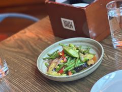 -The BREW·酿餐厅(浦东嘉里大酒店)
