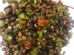 -云海肴·汽锅鸡·云南代表菜(天山百盛优客店)