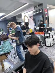 -藤野造型专业烫染接发