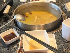 -一席地·本地鸡窝·杭帮鸡火锅(萧山银隆百货店)