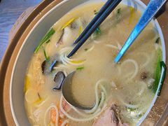 -云海肴·汽锅鸡·云南代表菜(天山百盛优客店)