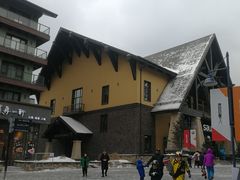 -中旅松花湖滑雪场