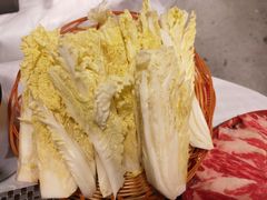 -鲜入围煮花胶鸡海鲜火锅