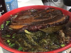 大肉面-小龙大肉面馆