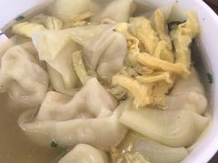 -笑来喜馄饨小笼工坊店(湖滨街店)