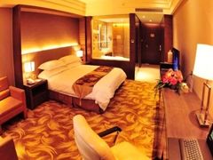 -东方帝景假日酒店