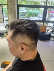 -PE SALON