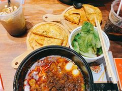 -麻婆婆白家肥肠粉(海岸城店)