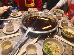 -肖肖酸萝卜鱼火锅(总店)