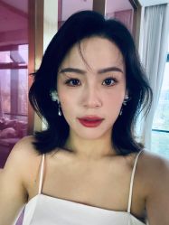 -唯一旅拍·颂当代影像艺术中心(上城店)