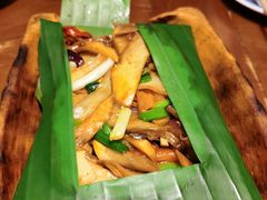 包烤丛林蘑菇-雀舞云南菜(天津天河城购物中心店)