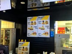 -麦当劳(西客站店)