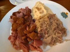 -普兰达德国餐厅·德式脆皮烤猪肘·自酿啤酒(观唐店)