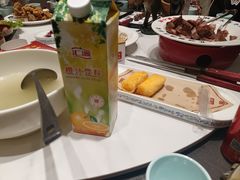 -乔家小院•本地小海鲜•非遗驴肉(万年泉路店)
