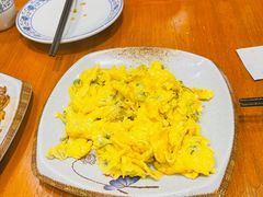槐花炒鸡蛋-汤河清真餐馆