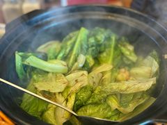 -潮界(LU·ONE凯德晶萃广场店)