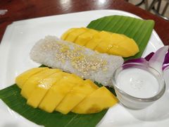 -Dang restaurant (patong phuket)