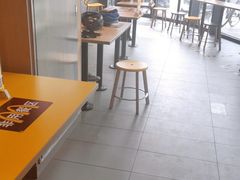 用餐区-麦当劳(东石东一路店)