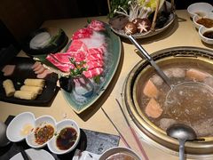 -余欢领鲜火锅(新街口店)