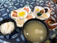 -桥香园过桥米线(国贸店)