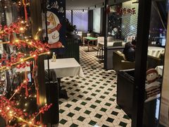 -枫花园汽车电影院(朝阳公园店)