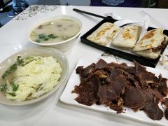 -高玛纳驴肉火烧(一世界店)