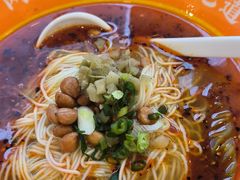 -程胖娃重庆小面(嘉禾金铂店)